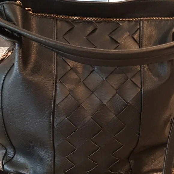 Urban Expressions black hobo purse - Picture 2 of 7